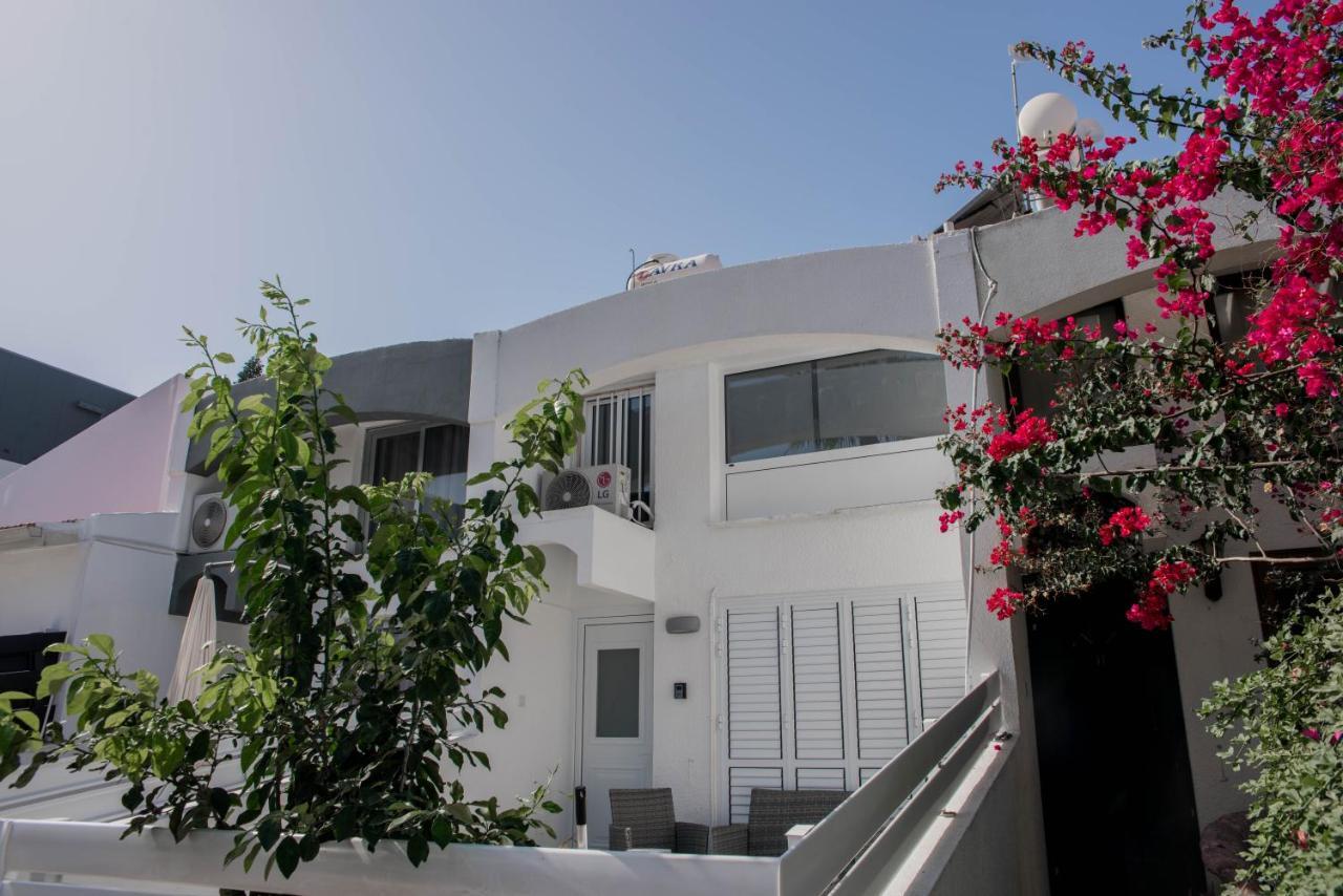 Amazing Maisonette Next To Harbour Of Cy דירה